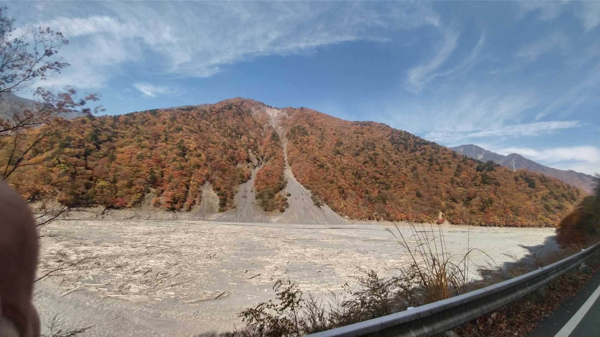 茶臼岳登山口-ヤレヤレ峠-茶臼岳 往復コースの写真