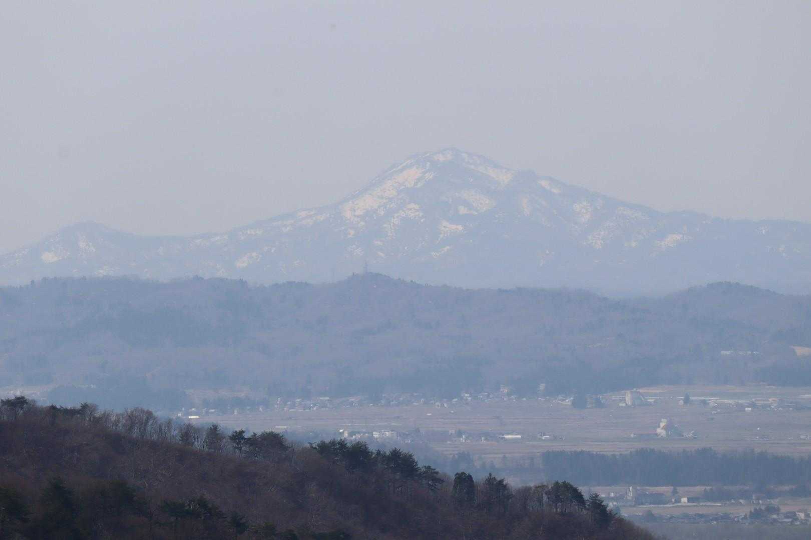 うっすら米山🗻