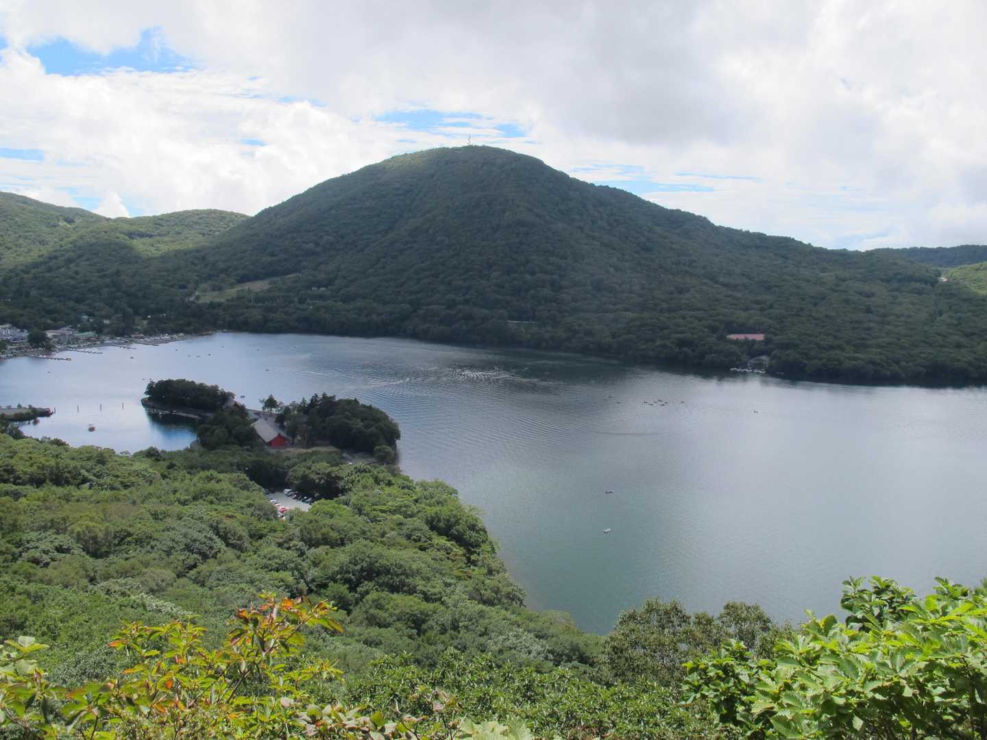 赤城大沼と地蔵岳