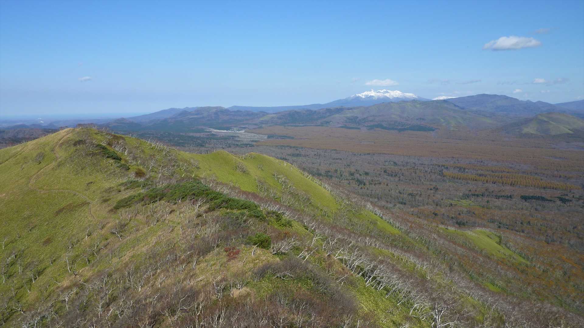 北西別岳と斜里岳