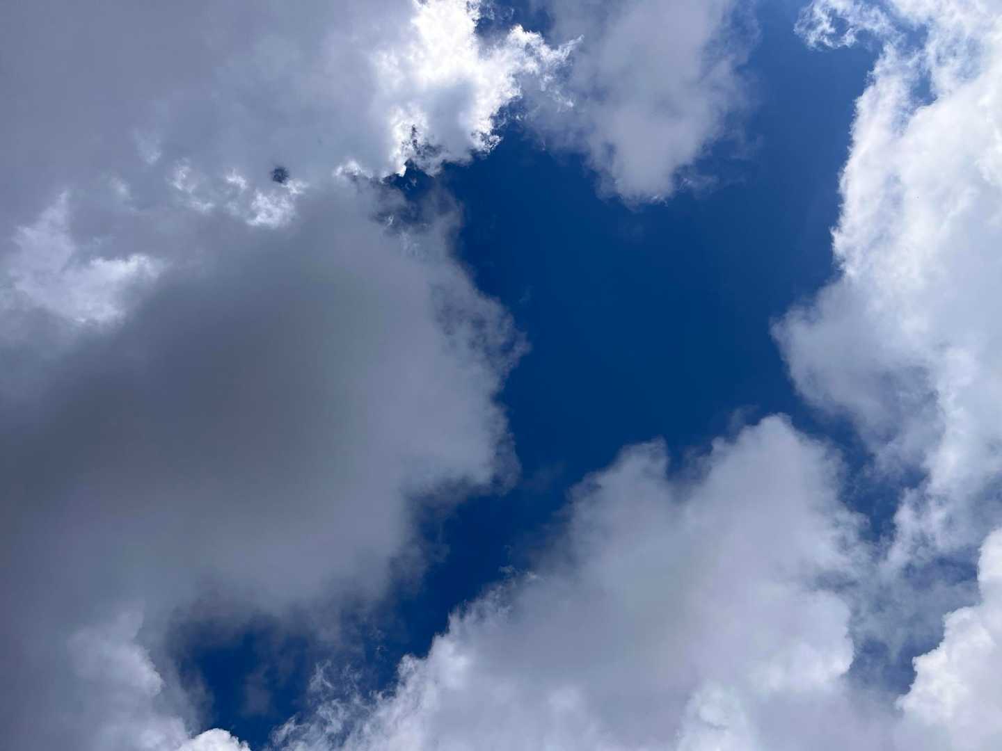時折り青空だけど！