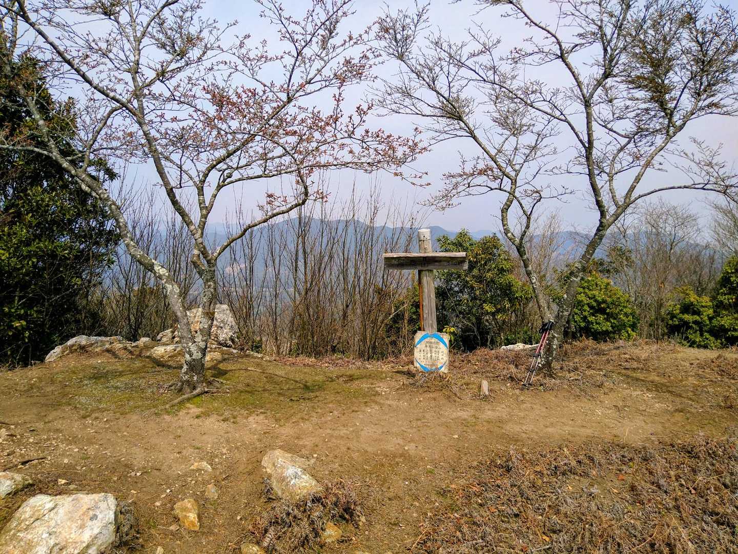 山頂広場