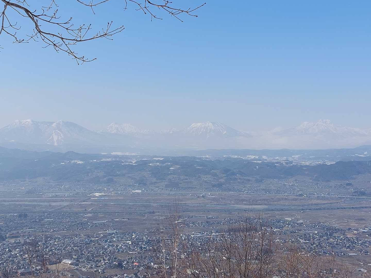 雁田山登山道入口-雁田山-雁田山公園ハイキングコース入口 周回コースの写真