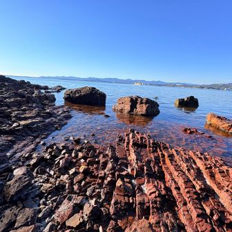 急な階段を降りたら、こんな絶景が〜 .｡.:*  ✨