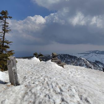 志賀高原エクストリームでは踏めなかった横手山（日本三百名山）登頂👍️