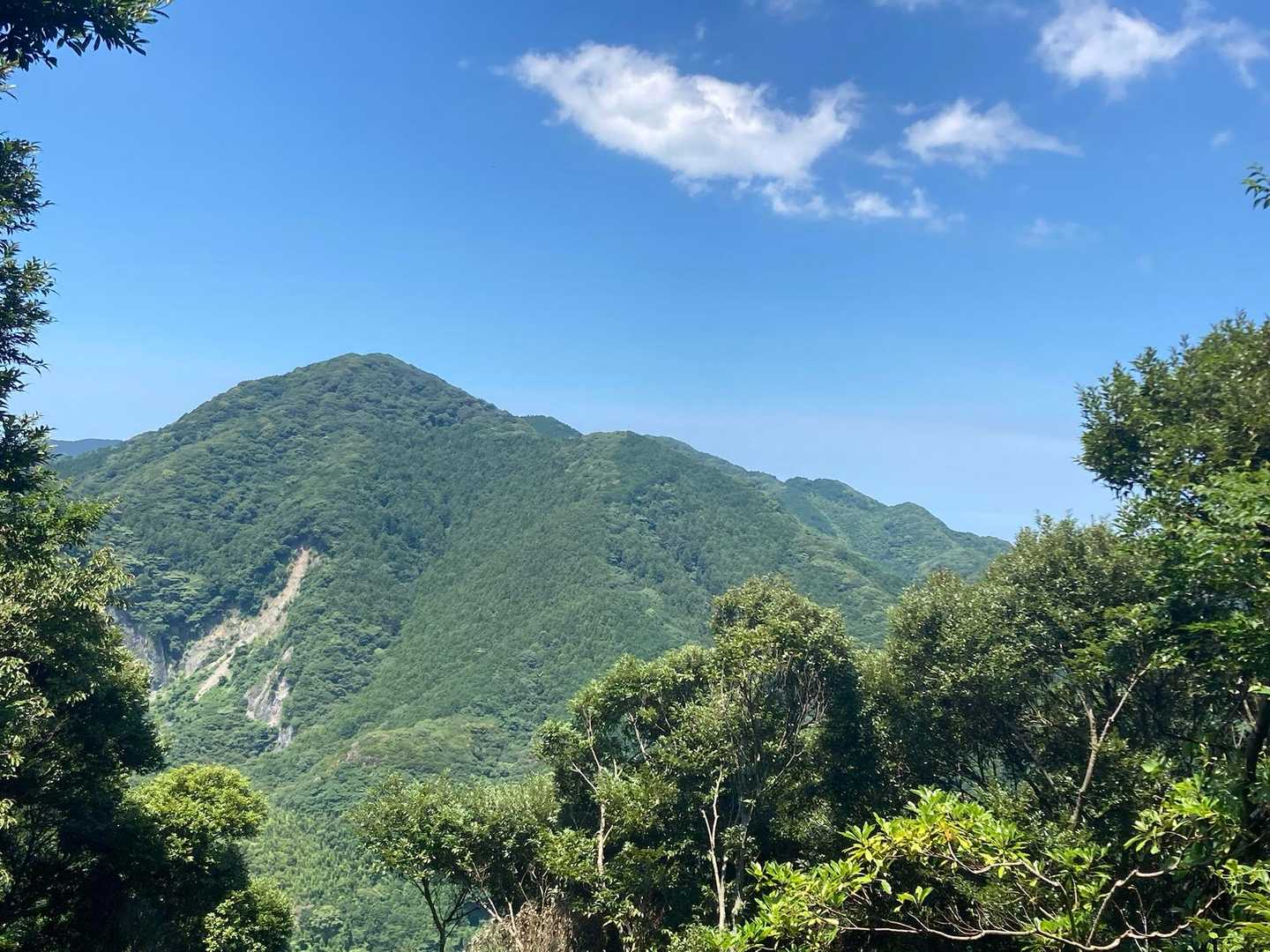 孔大寺山⛰️四塚の最高峰。