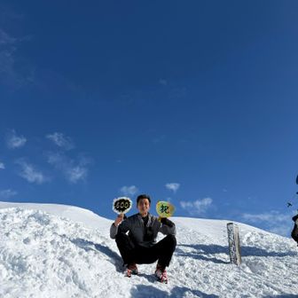 ここからは俺の600座達成記念😁
青空💙が似合う🥸やなぁ〜😆