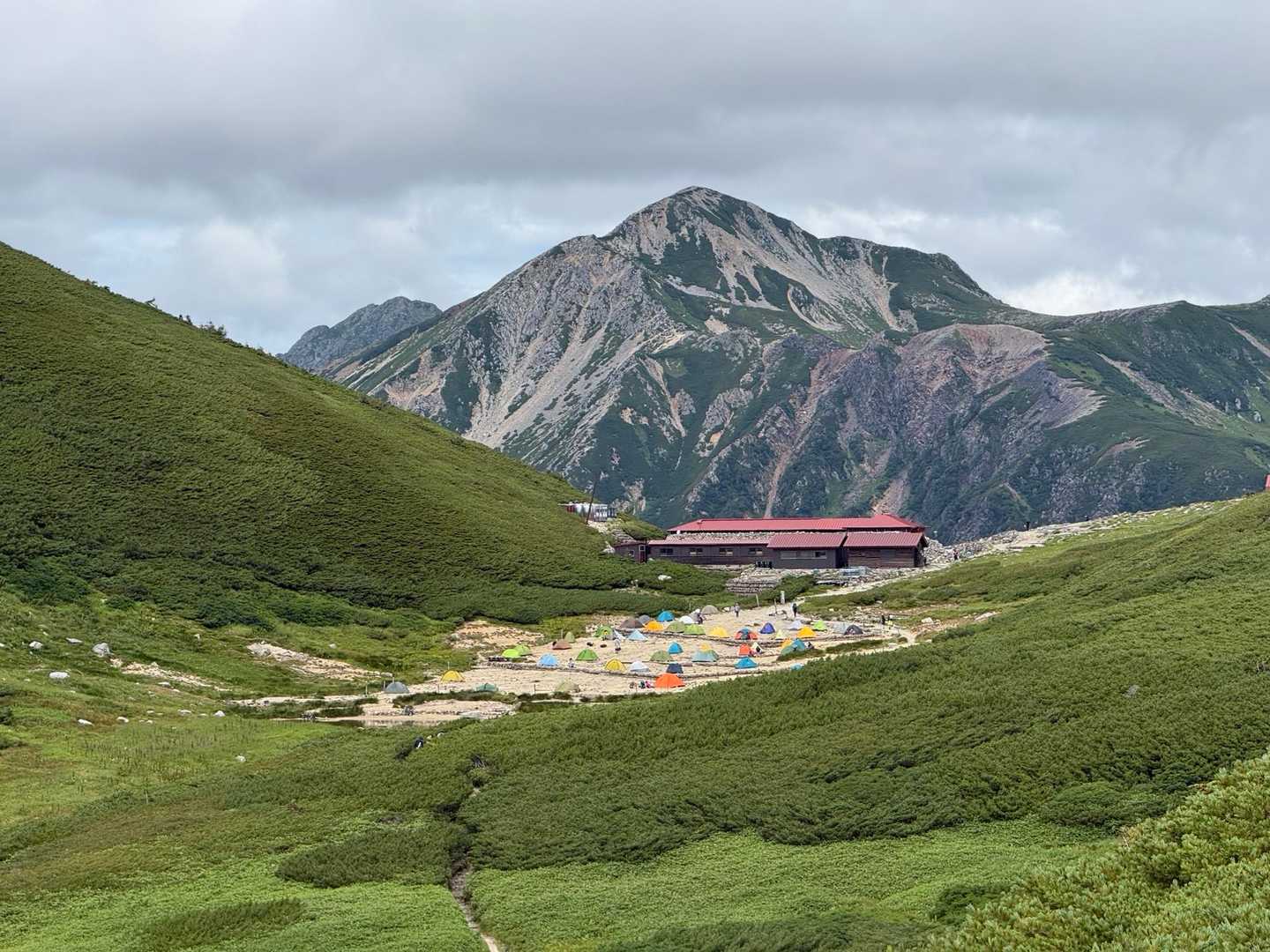 テント⛺️場　良さげ