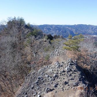 ジャンダルムから、生瀬富士を見る