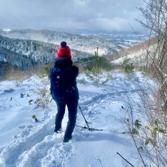 周りの山々を撮影中📷