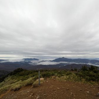 西大巓からは360度の絶景です