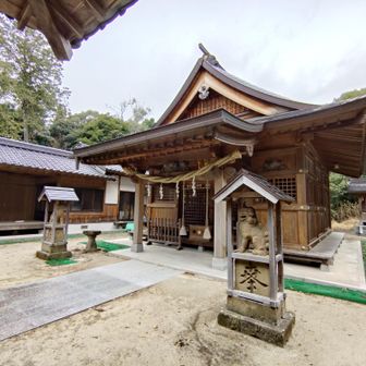 総田山▲の八幡神社🙏