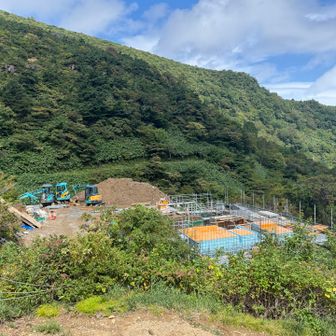 くろがね小屋(工事中👷)見えました👀