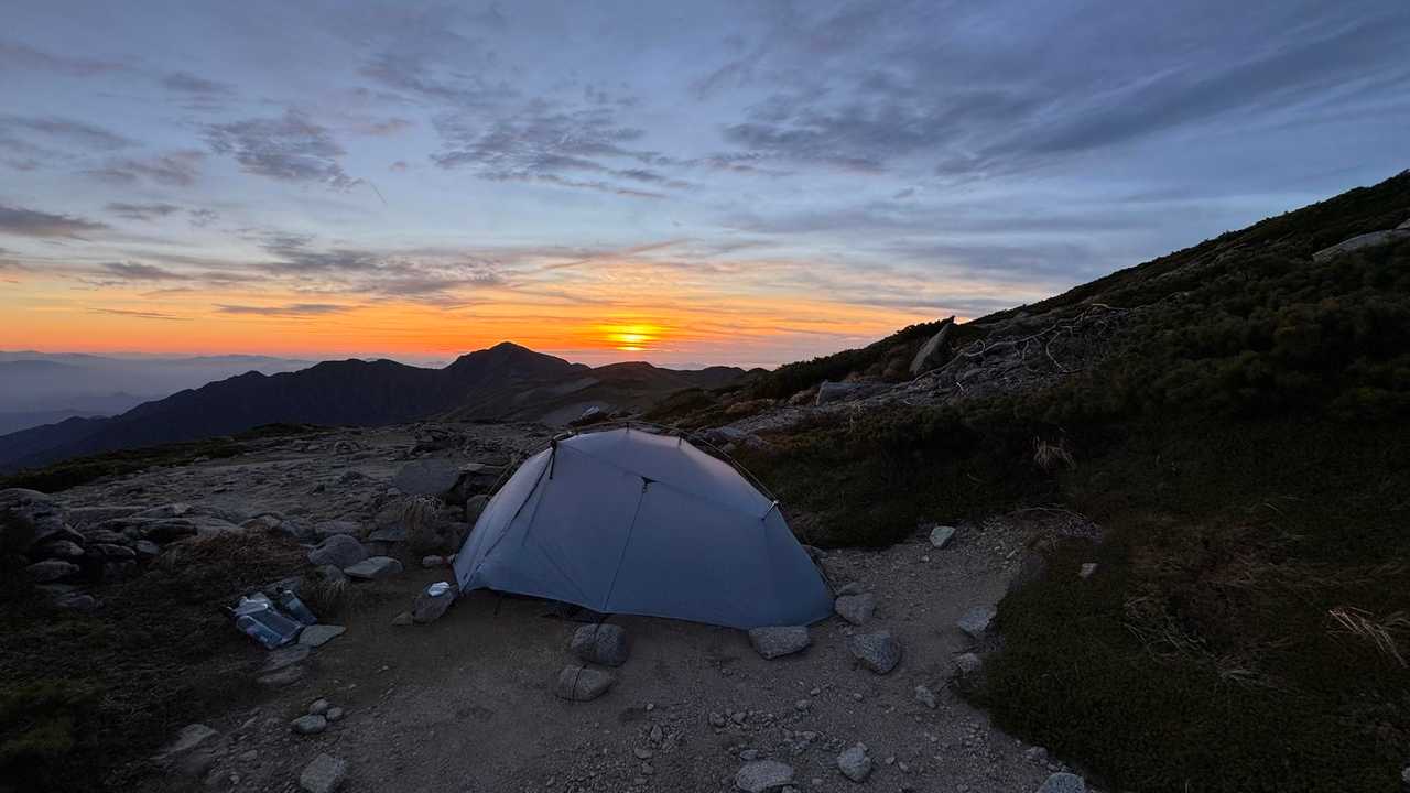 飯豊山、晩秋の稜線テン泊 の写真 34