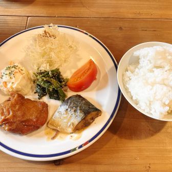 夕食