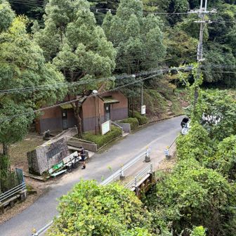 一気に下ってきました。次は天狗道で葛城山へ。