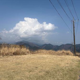 表丹沢方面がみえます