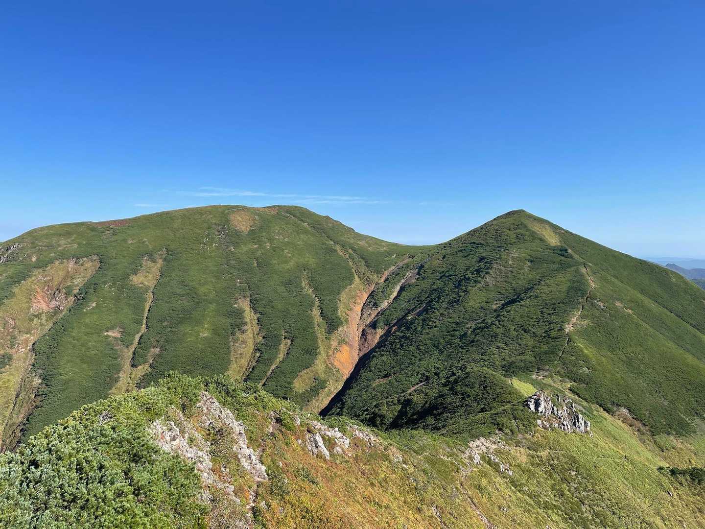 ニセイカウシュッペ山登山口 往復コースの地図・登山ルート・登山口