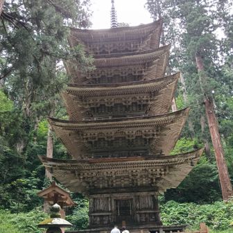 東北最古の国宝五重塔の塔