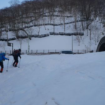 何とか日没前に下山できました😊