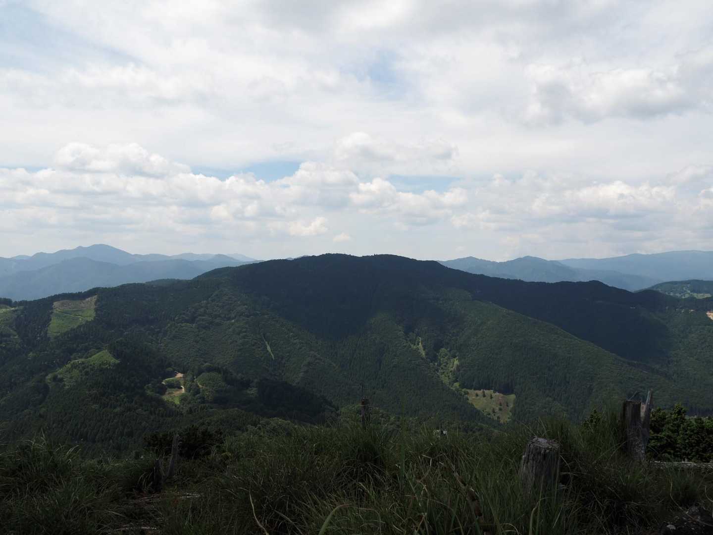 阿舎利山