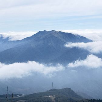 平標〜仙ノ倉山
ここも劇場だったかな