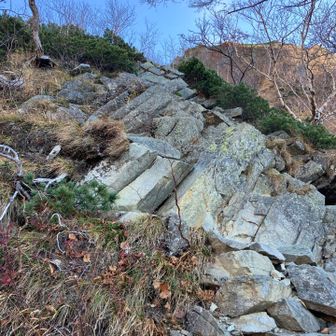 岩岩登っていきます