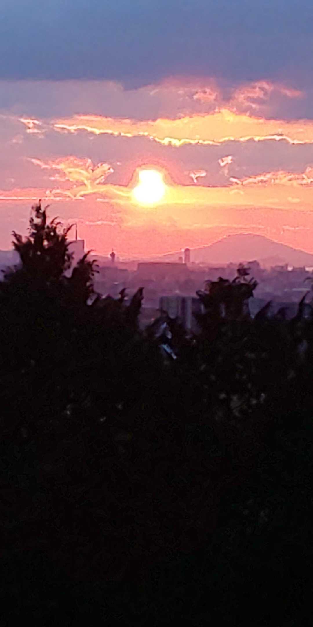 🌇夕日がキレイ😉