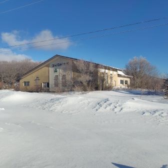 旧ドライブイン山翠
・土湯バイパスが開通(1989年)する前は賑わっていたのだろうか🍴