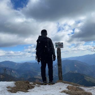 霧氷も雪も無い‥
高見山2回目登頂達成🎉
