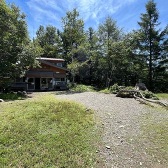 夜叉神峠小屋