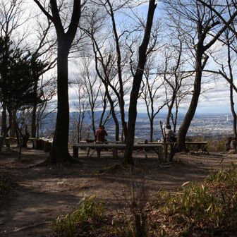出逢いの広場、