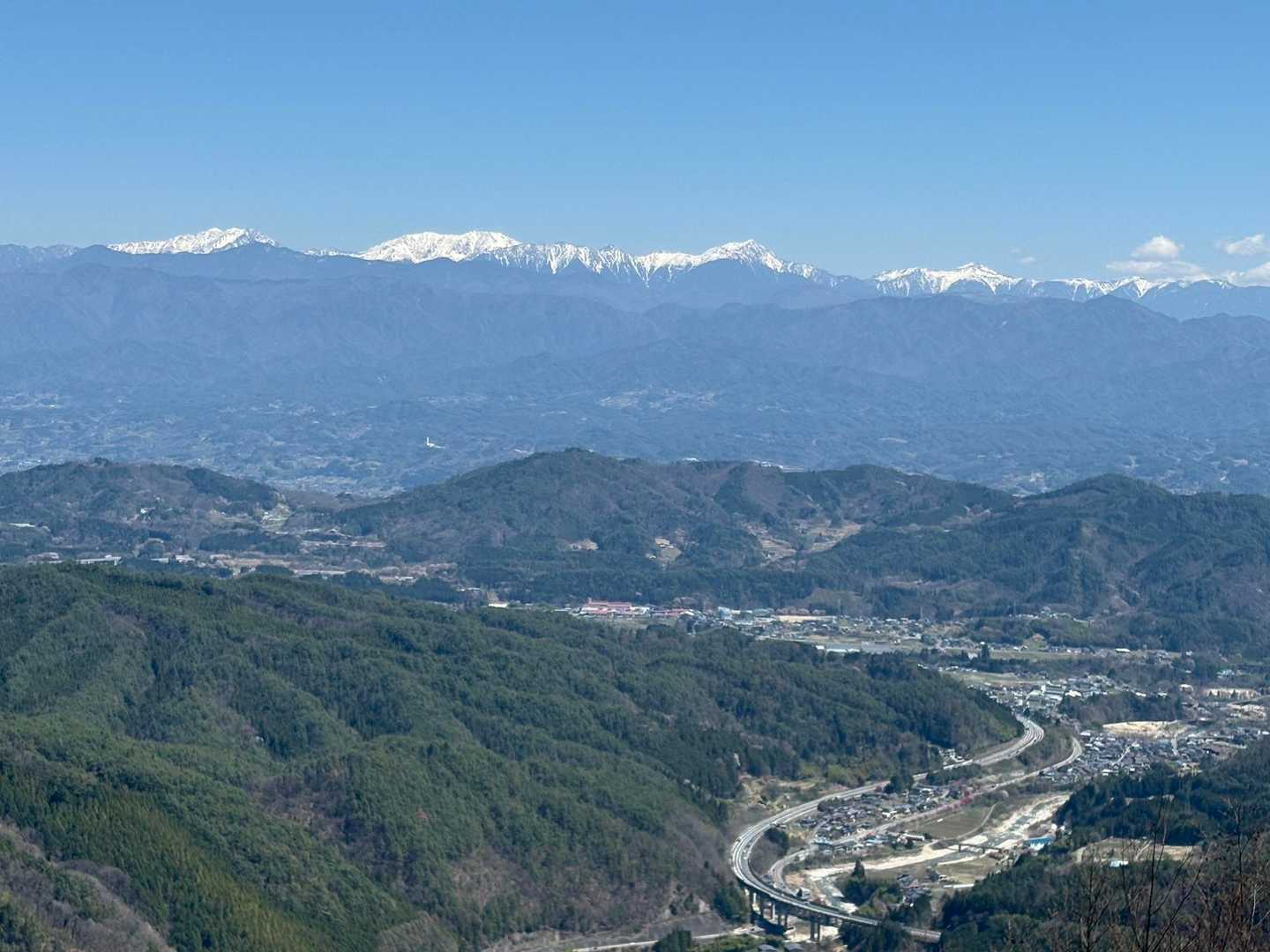 こちらはその横の南アルプス