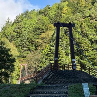横尾。いよいよここから登りかと思ったら、まだまだ割とフラットだった。