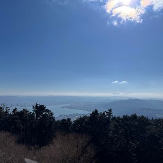 琵琶湖〜✨✨
近江大橋も見えます✨✨
