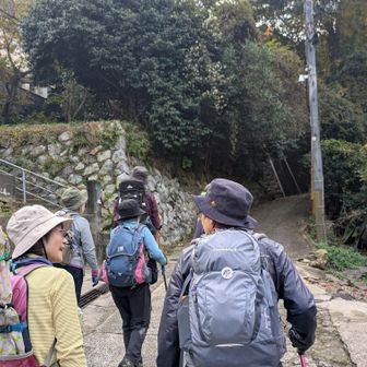 寺内バス停からスタート