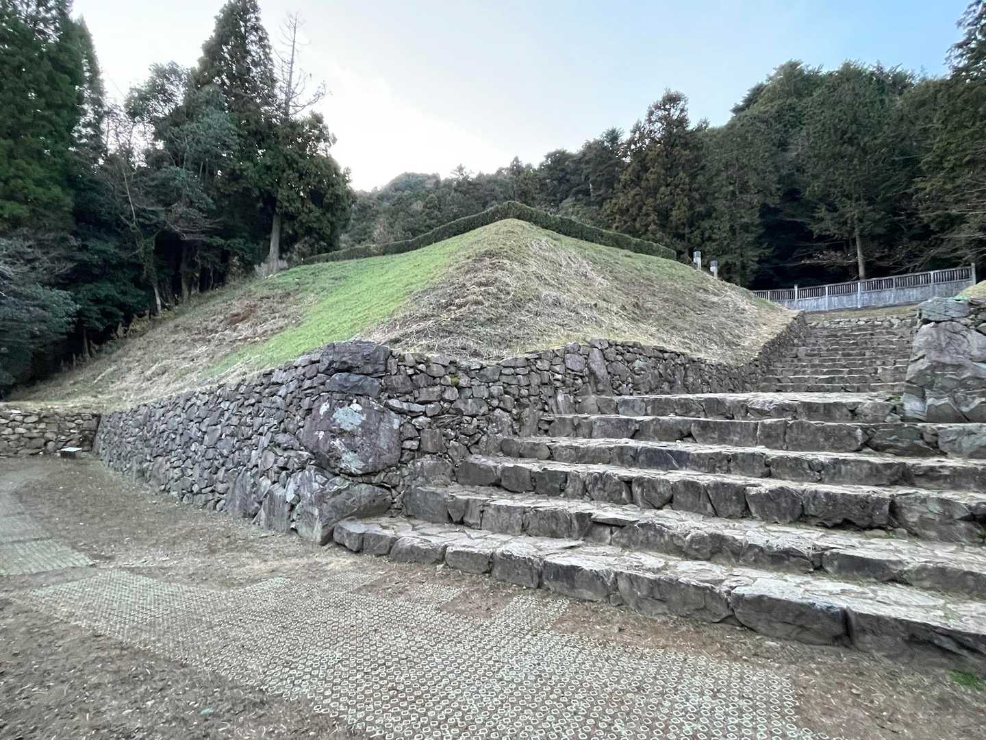 八王子城跡管理棟-天守閣跡-北高尾富士見台 周回コースの写真