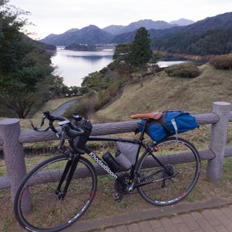 三湖巡りということで撮影と最後の補給で鳥居原園地に寄りました。