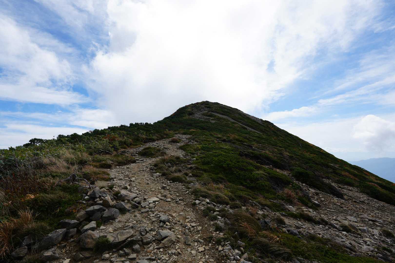 山頂直下