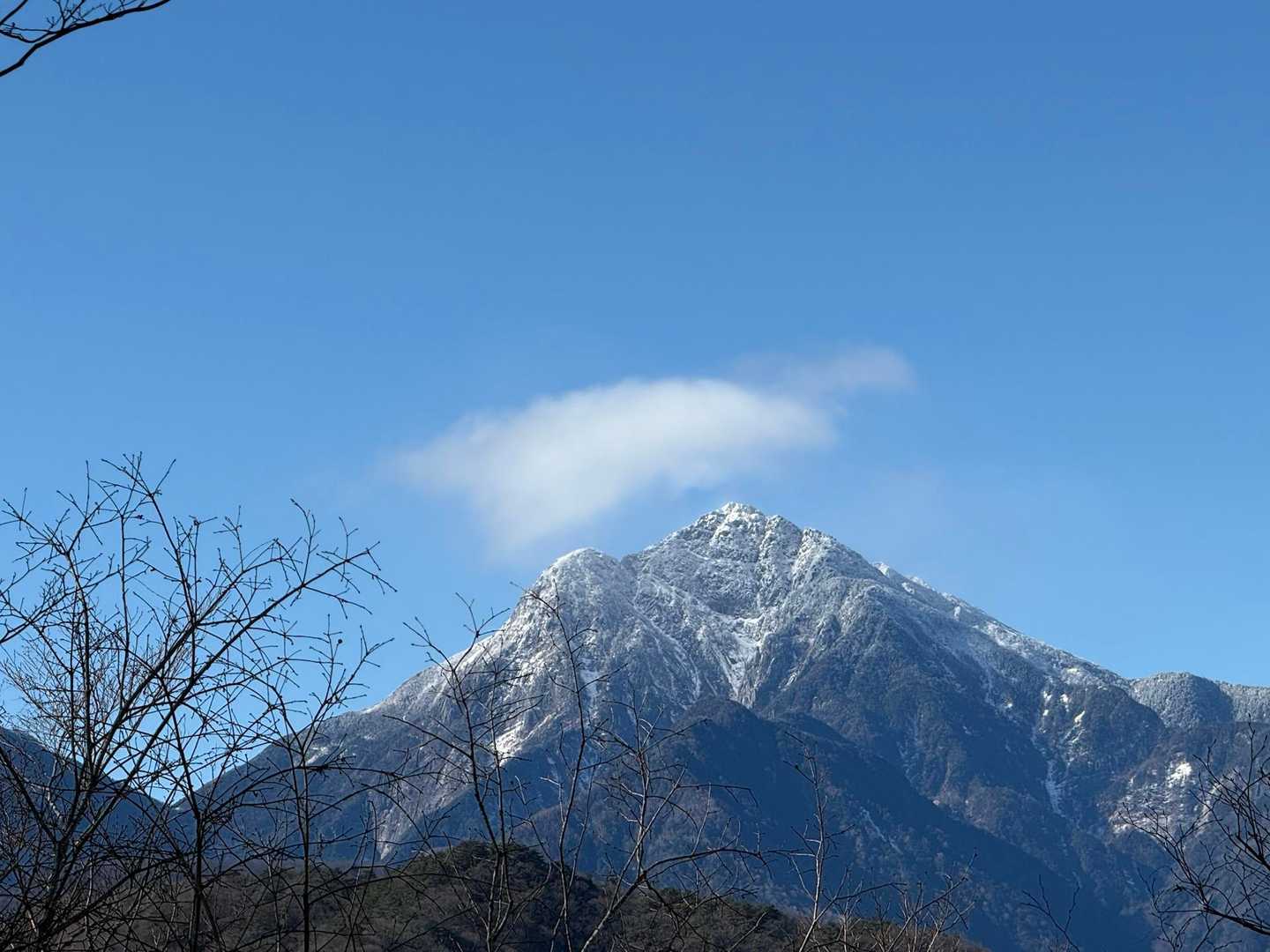 甲斐駒ヶ岳がくっきりお顔を見せてくれました