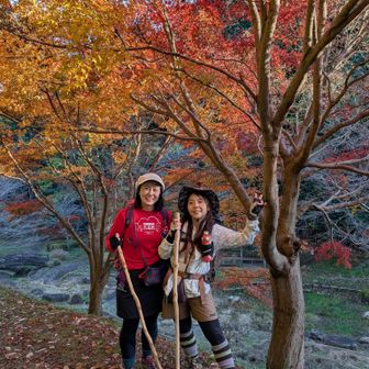 LINE1件=和世ちゃん
職場の同僚達を二上山のアテンドでは物足りず先に来てましたーーーー（奈良マラソン出場）
💃💃仲良しコンビ🤗☺️