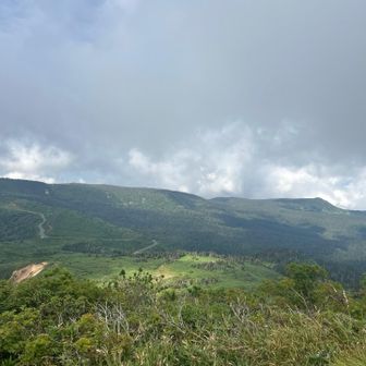 八幡平と茶臼岳