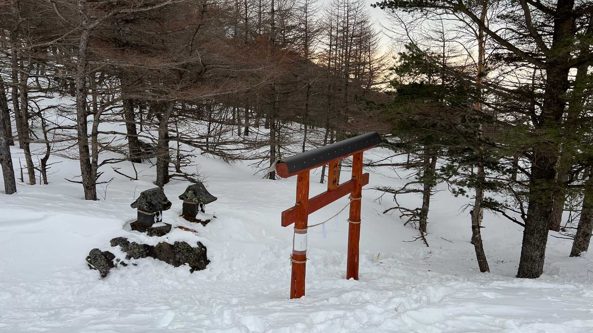 神社にご挨拶