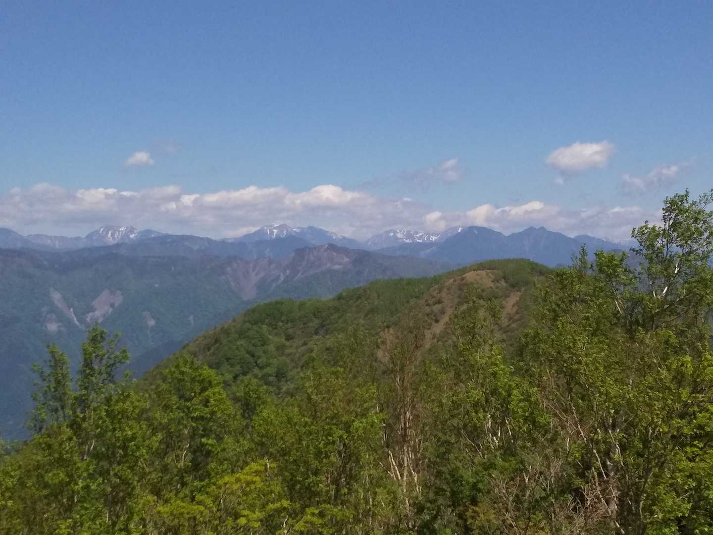 地蔵峠入口-地蔵峠-岩岳-下十枚山-十枚峠-十枚山 往復コースの写真