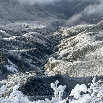 山頂から…
ヤバ、絶景やん😚