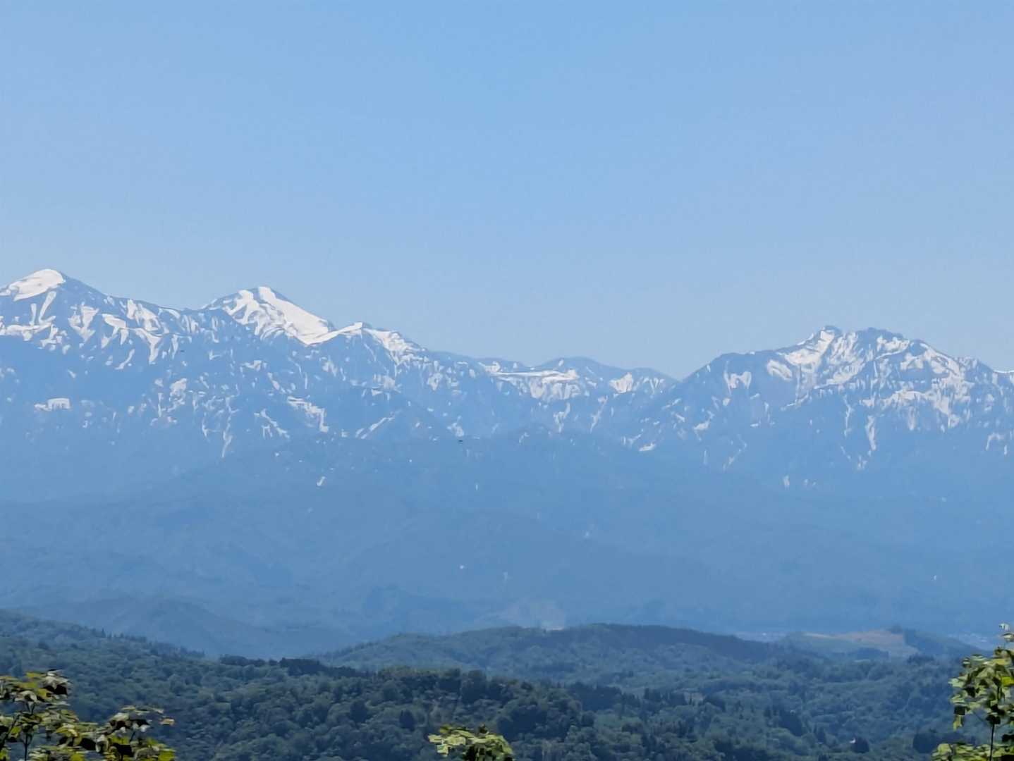 中岳と越後駒ヶ岳