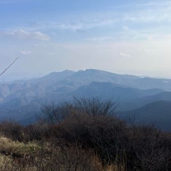 もう一度鼻高山方面。さっきより天気良くなったかな
