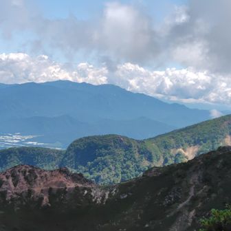 金峰山方面。五丈岩が見えました