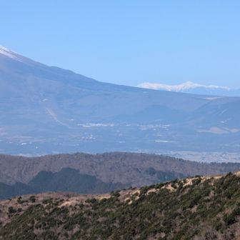 富士山の奥に南アルプス
