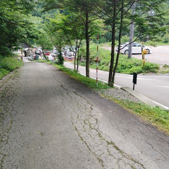 右足薬指痛い😇
林道でやられた…
どんどん悪いとこ増えてく😭